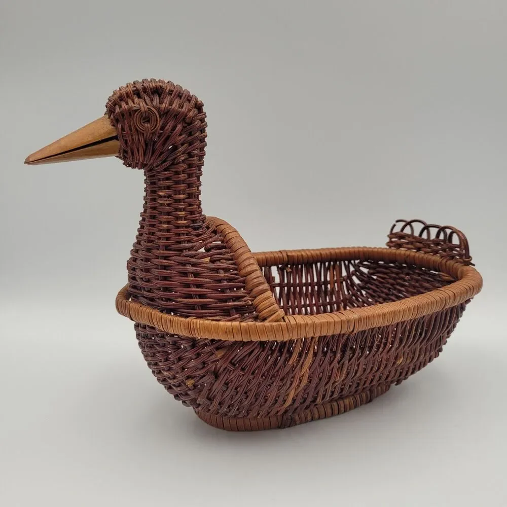Vintage Wicker Duck Goose Basket Wood Beak 8